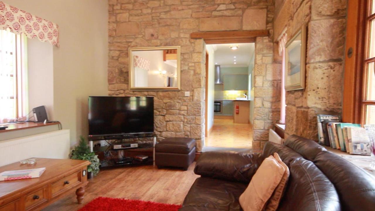 Smiddy Lodge Balloch Esterno foto